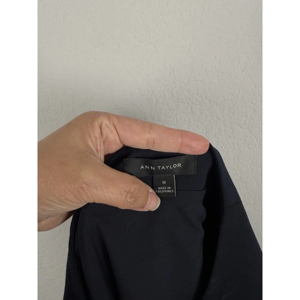 Ann Taylor‎ Women's Navy Blue Knee Length Career Pencil Skirt Size 10 Stretch